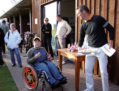 Golf als Therapie und als Event für Kinder mitBehinderung