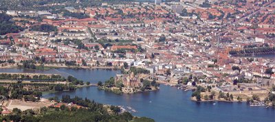 Blick aus der Luft auf Schwerin